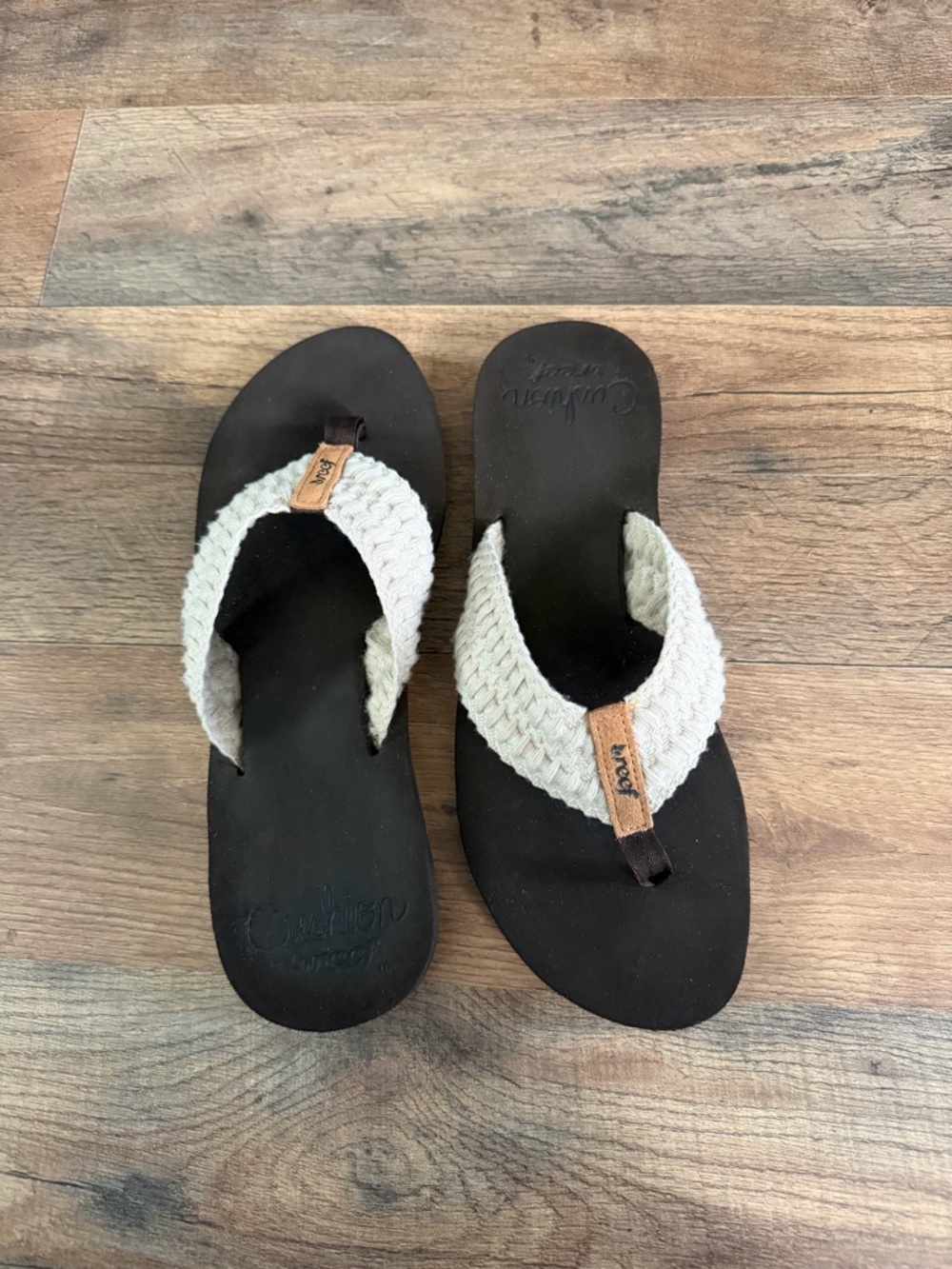 REEF Womens Cushion Flip Flops - Picture 2 of 2